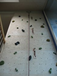 Erste Schraubversuche im oberen Bereich - anklicken für größere Version Erste Schraubversuche im oberen Bereich - anklicken für größere Version